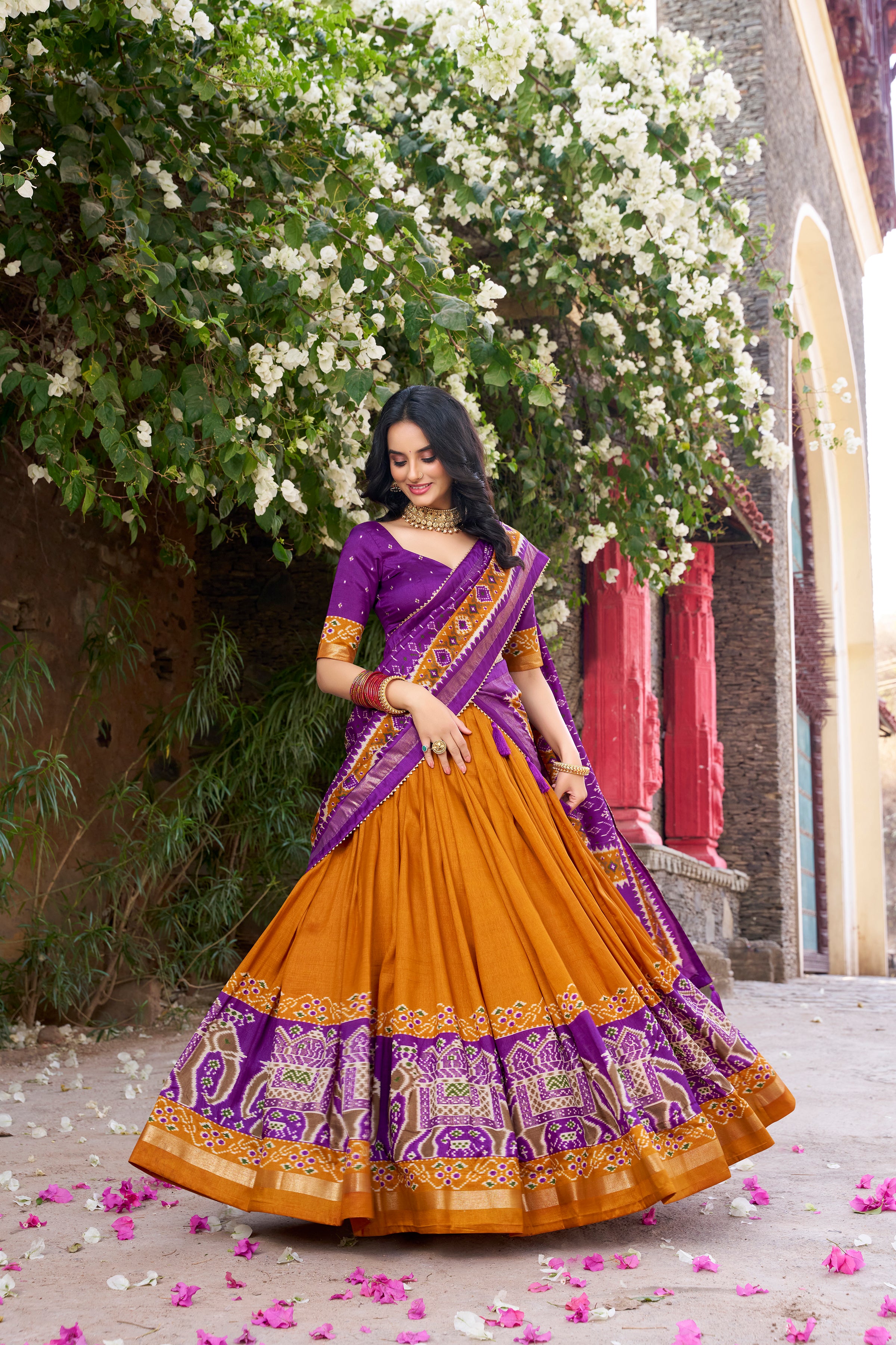 πͺ· Infuse Your Wardrobe with Southern Grace πͺ· Silk Kalamkari Print Lehenga Choli with Foil Work Border - Navratri